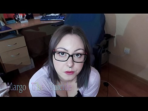 ❤️ Chica sexy con gafas chupa consolador profundamente en la cámara ❤❌ Porno ruso en es.prendiporno.ru ❌️